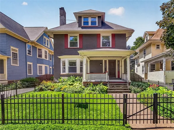 143 Barrington St, Rochester, NY 14607