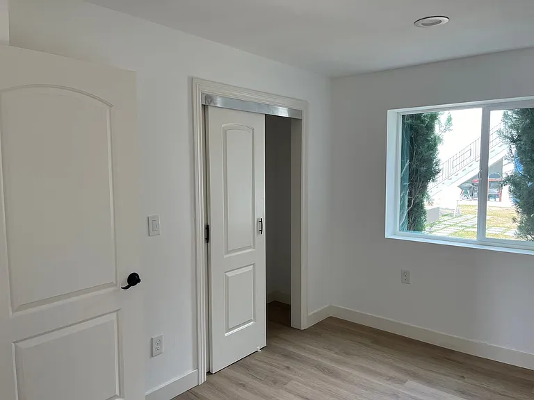 255 S Avenue 55 — Photo 6