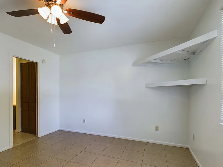 1601 George Bush Dr E #B — Photo 24