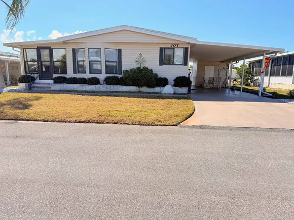 307 Avenue Of Dukes, Nokomis, FL 34275