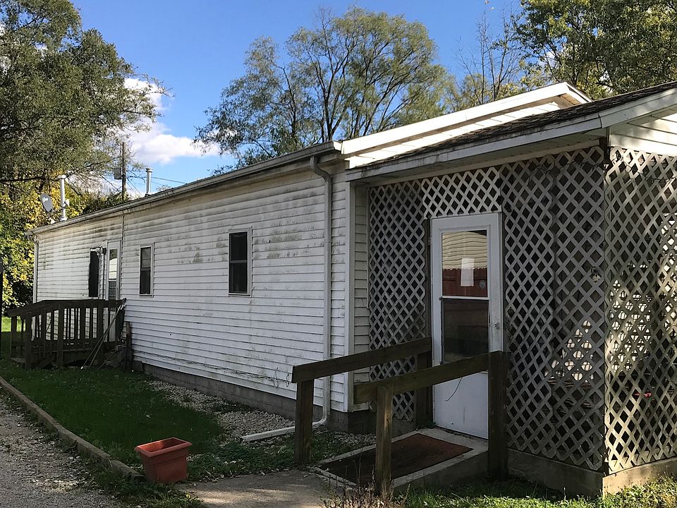2nd image of 928 N Gavin St