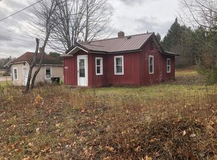 16935 W Hassett Dr, Kinross, MI 49752