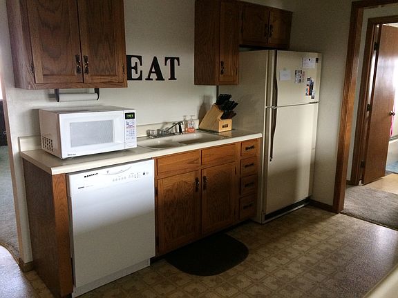 5th image of 2725 Augusta Ln