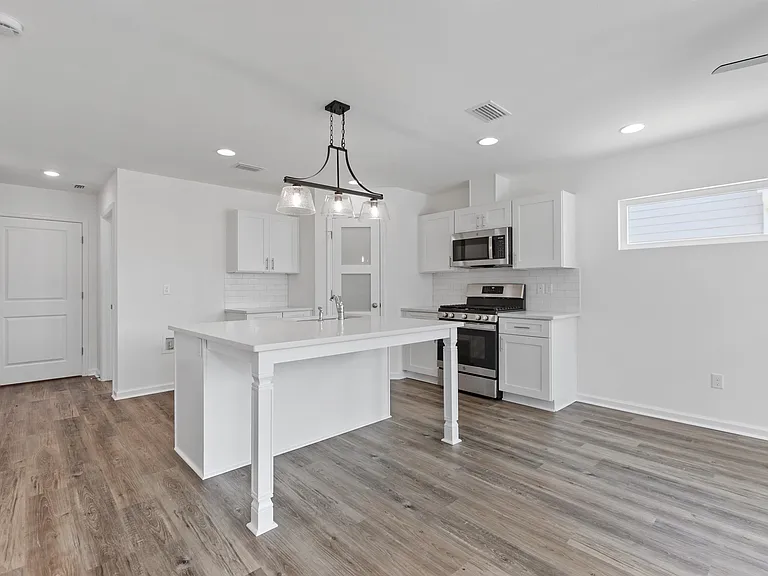 3663 Meadow Vista Ln — Photo 9