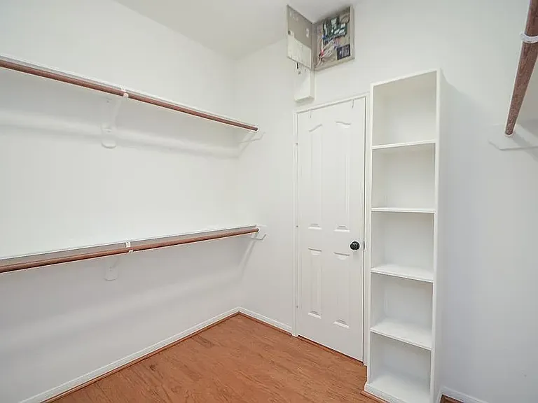 2606 Nutwood Dr — Photo 14