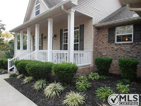 2nd image of 103 Lake Circle Dr
