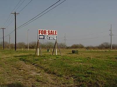 1st image of 912 Oregano Ave