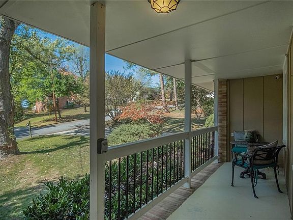 3rd image of 1801 Timothy Dr