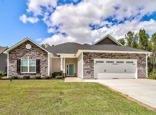 101 Mississippi Dr, Rocky Pt, NC 28457