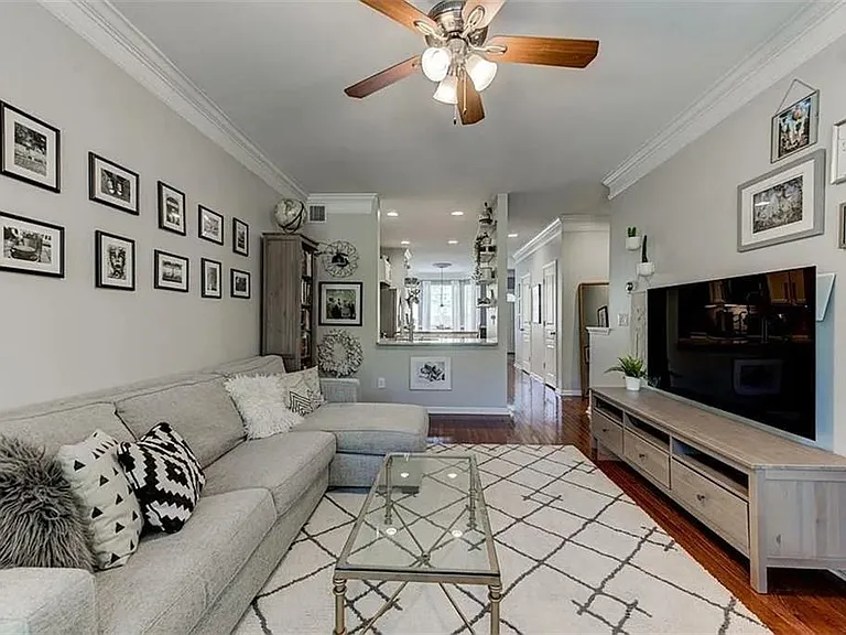 375 Highland Ave NE #606 — Photo 9