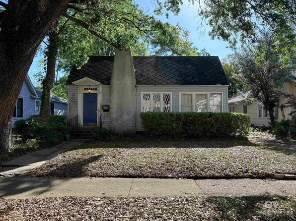 110 Florence Pl, Mobile, AL 36607