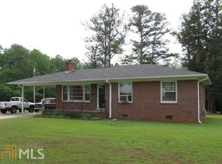 448 E McIntosh Rd, Griffin, GA 30223