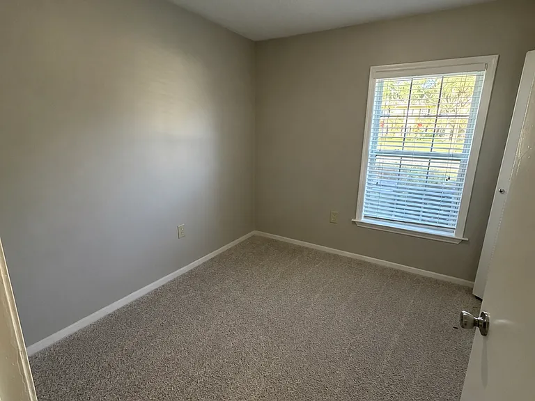 2019 Dixie Belle Dr #D — Photo 10