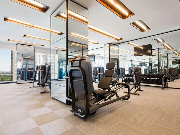 157 West 57th Street image 28 of 30