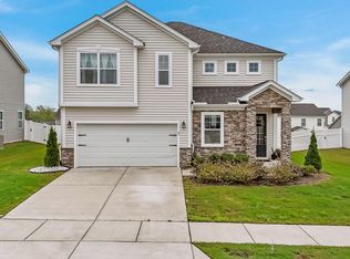 25 Hartford Ln, Fuquay Varina, NC 27526