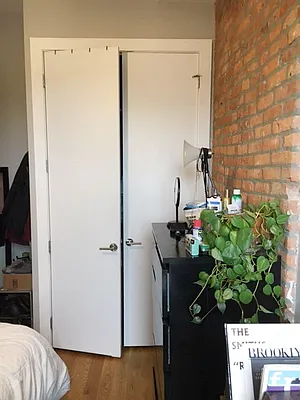 Rented by Nooklyn NYC LLC | media 82