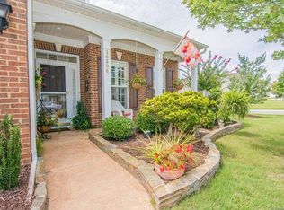 10306 Threatt Woods Dr, Charlotte, NC 28277