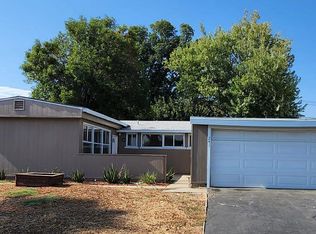 241 Fanshaw Ave, Pomona, CA 91767