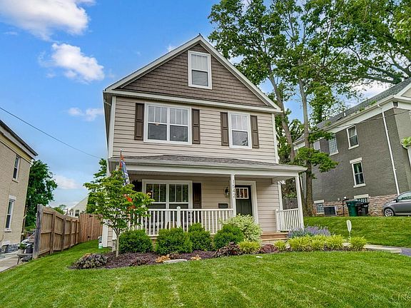 4th image of 1542 Saint Leger Pl