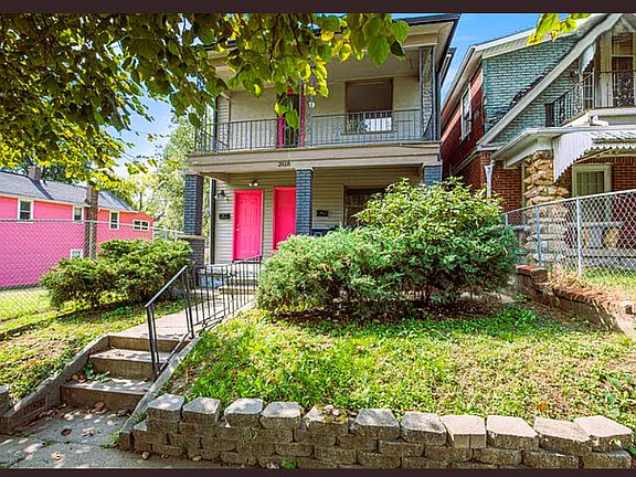 3rd image of 2618 Euclid Ave APT 1