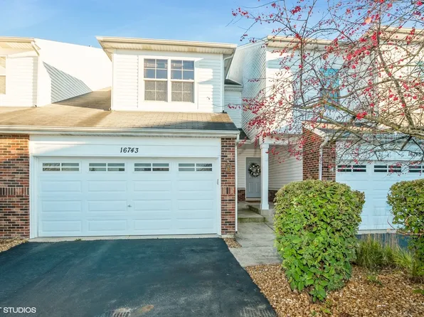 16743 Winding Creek Rd, Plainfield, IL 60586