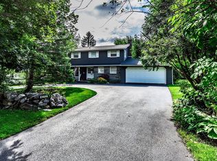 8252 E Seneca Tpke, Manlius, NY 13104