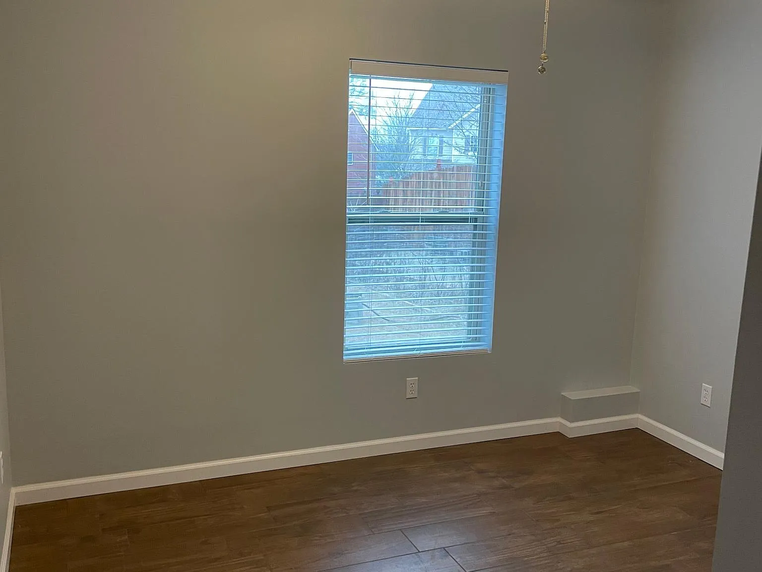 1 bed, 850 sqft, $1,400 — Photo 3