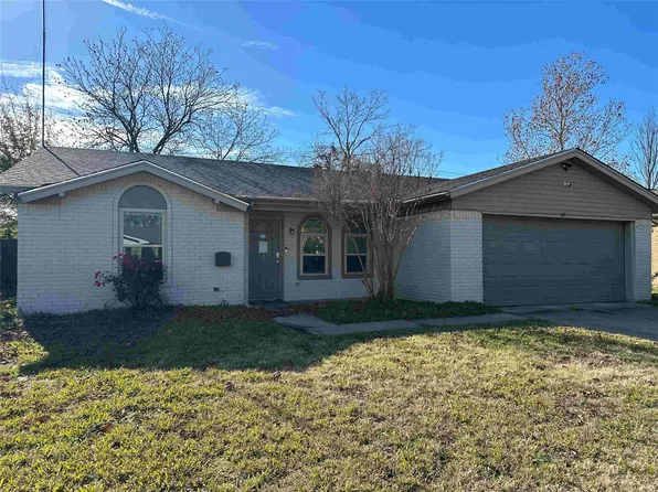 3103 Chaparral Dr, Greenville, TX 75402