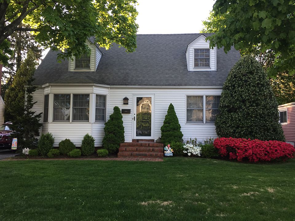 1st image of 112 Roselle St