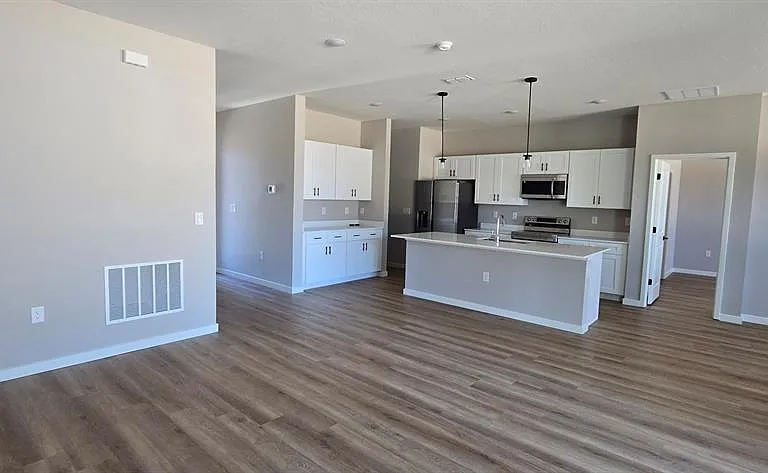 9975 SW 39th Ter — Photo 2