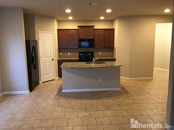 2nd image of 9727 Marbach Crst