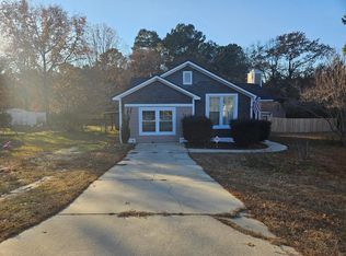 712 Loyola Ln, Fayetteville, NC 28311