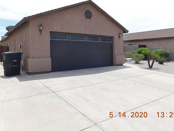 2nd image of 1823 E San Pedro St