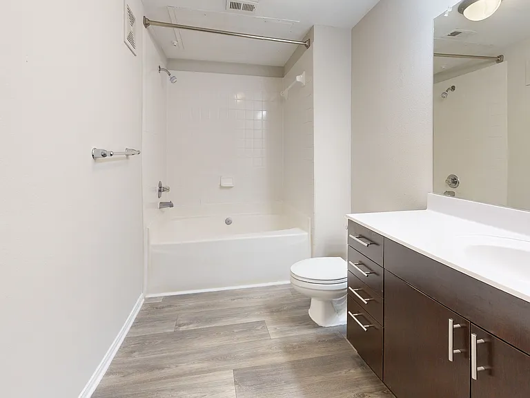 The Carriage Homes at Wyndham — Photo 47