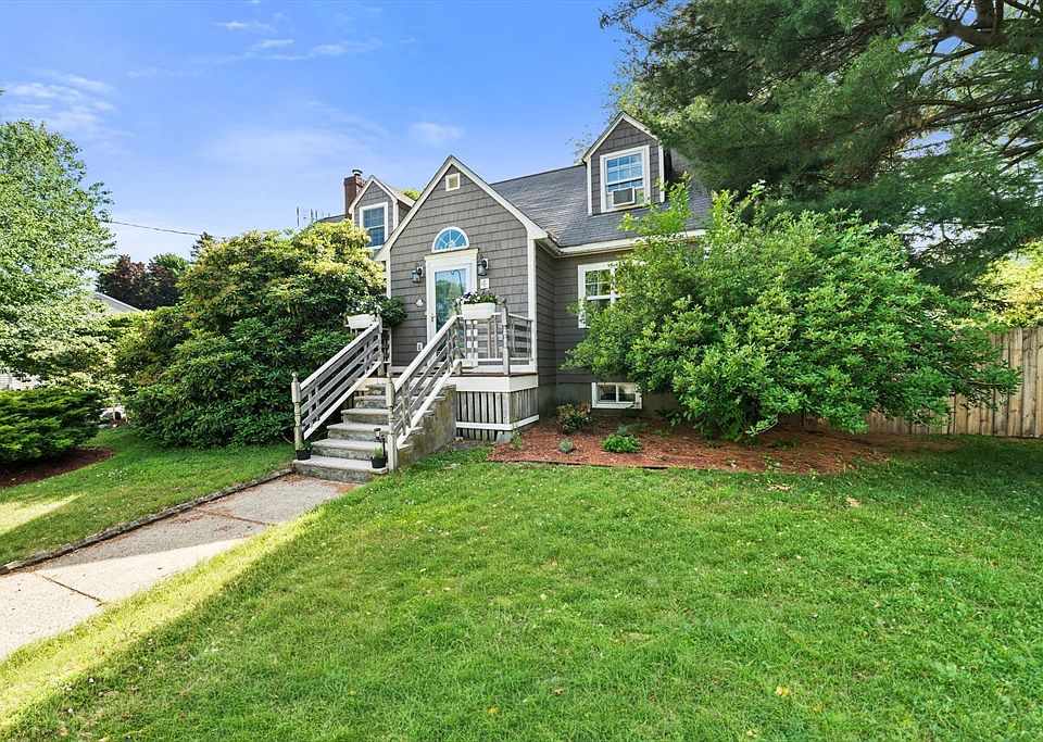 1st image of 4 Laurel St