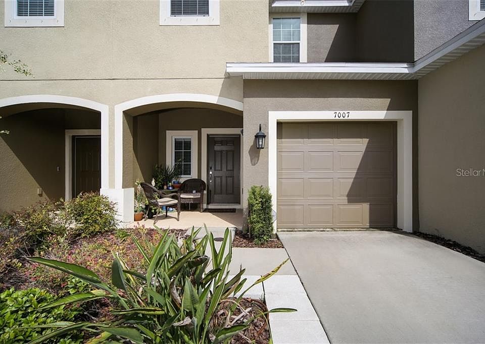 1st image of 7007 Woodchase Glen Dr