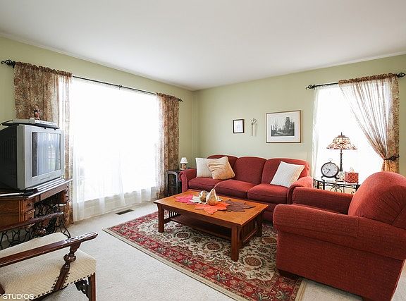 2nd image of 10861 Potomac Dr