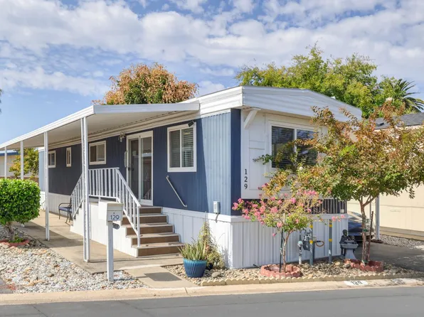 129 E Royalwood Ln, Rancho Cordova, CA 95670