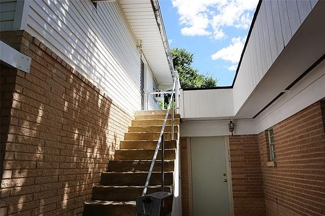1st image of 785 E North 12th St