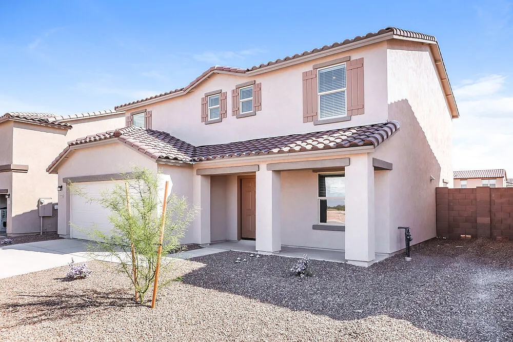 5 bed, 3.0 bath, 2179 sqft, $2,200 — Photo 4