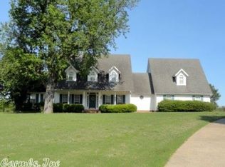 1314 Fox Point Cv, Paragould, AR 72450