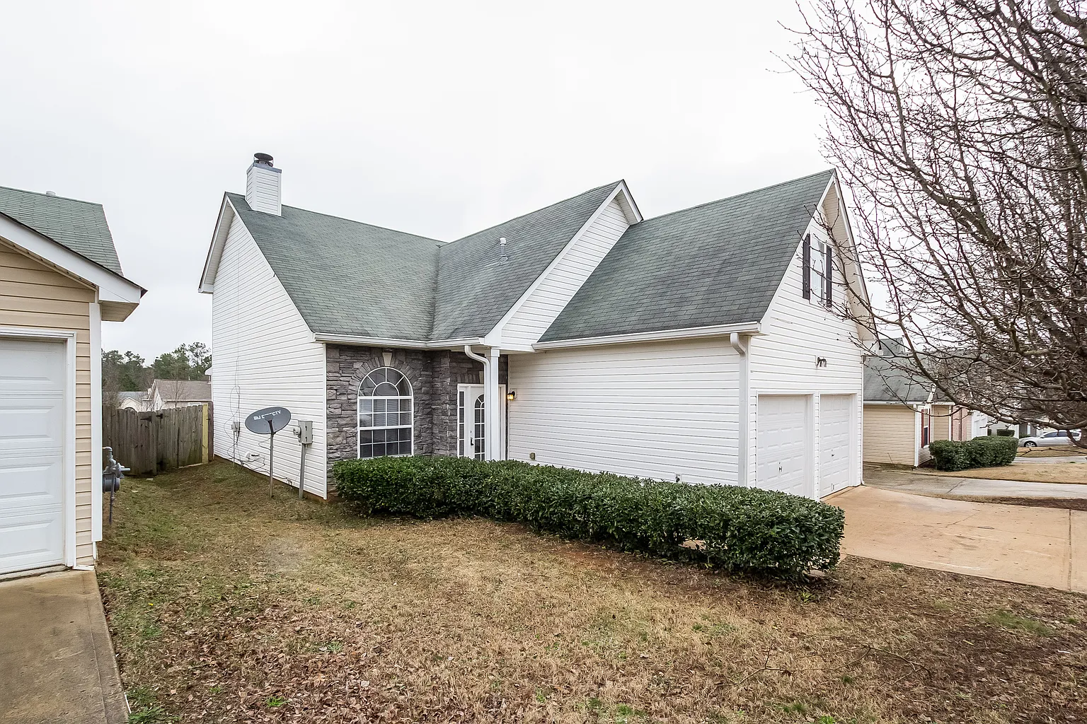 2912 Knoll View Pl photo 1