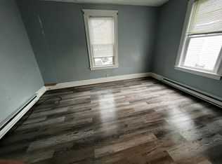 211 Illinois St APT 1, Central Falls, RI 02863