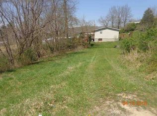 306 Westchester Dr, Huntington, WV 25704