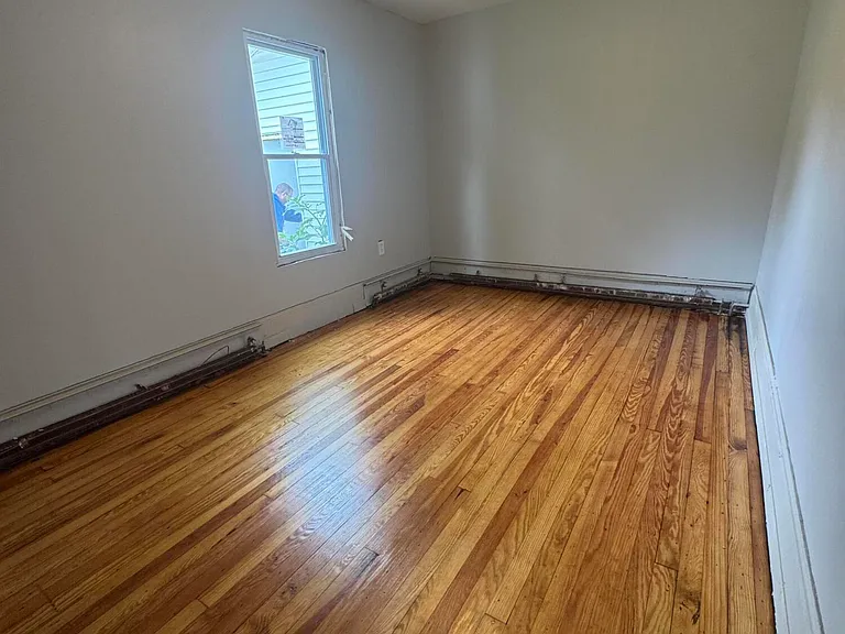 2565 Easton Tpke — Photo 7
