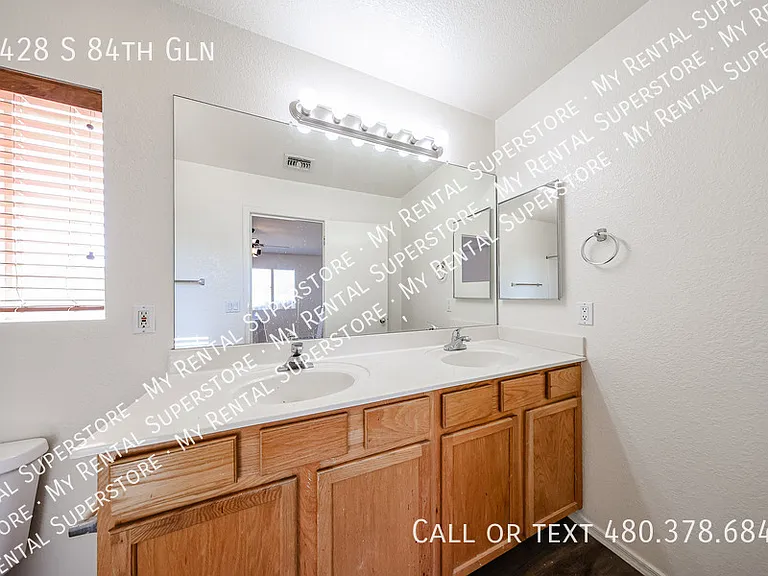 2428 S 84th Gln — Photo 29