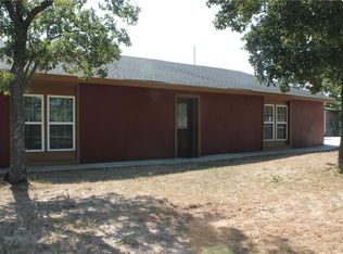 614 Salt Creek Rd, Springtown, TX 76082