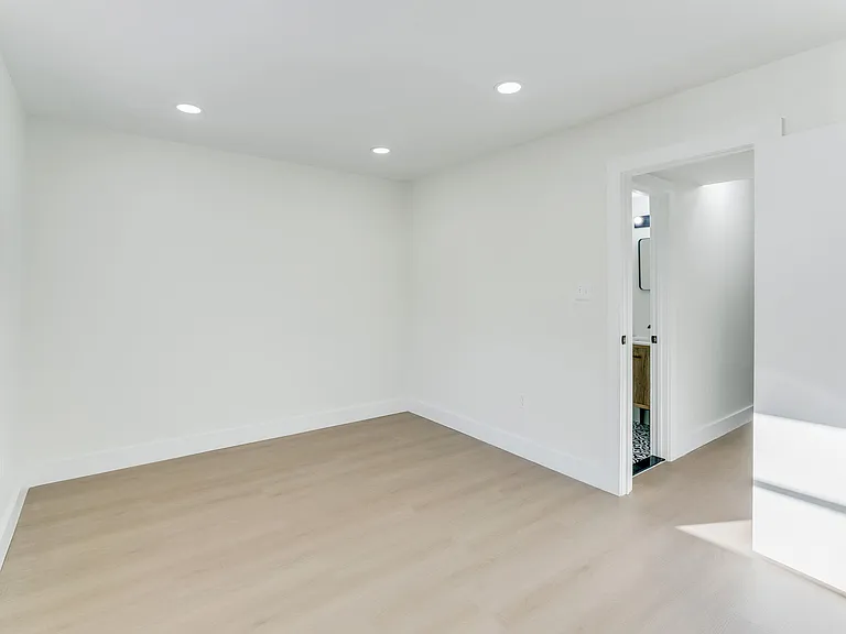Indian Oaks Townhomes — Photo 20