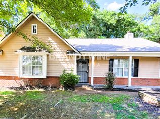 4702 Crestfield Rd, Millington, TN 38053