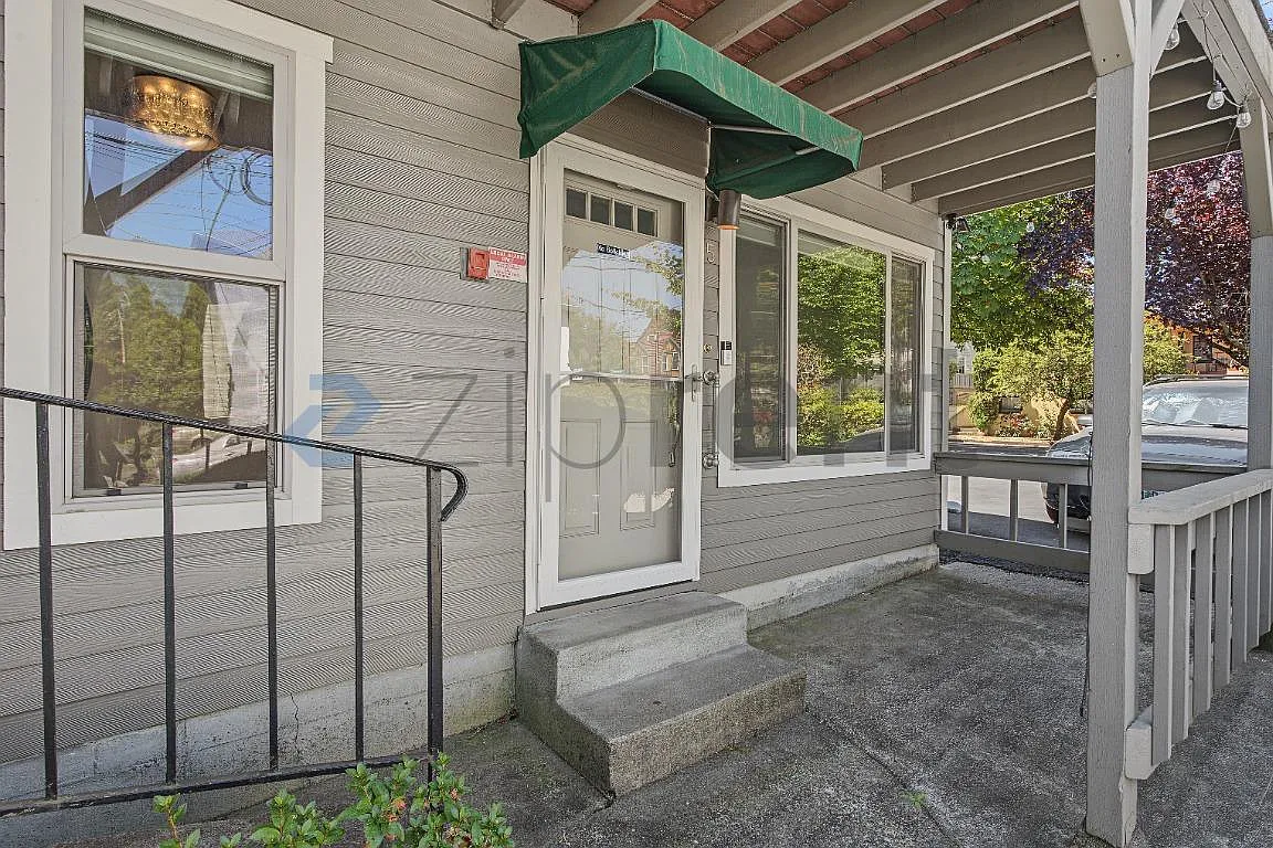 2 bed, 600 sqft, $2,500 — Photo 4